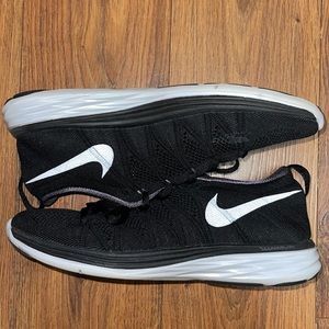 Nike Men's Flyknit Lunar 2